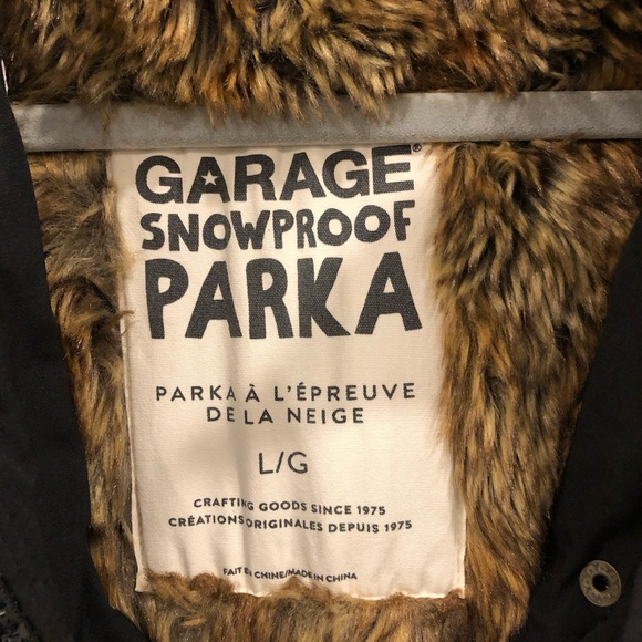 Garage Snowproof Parka - Picture 2 of 3